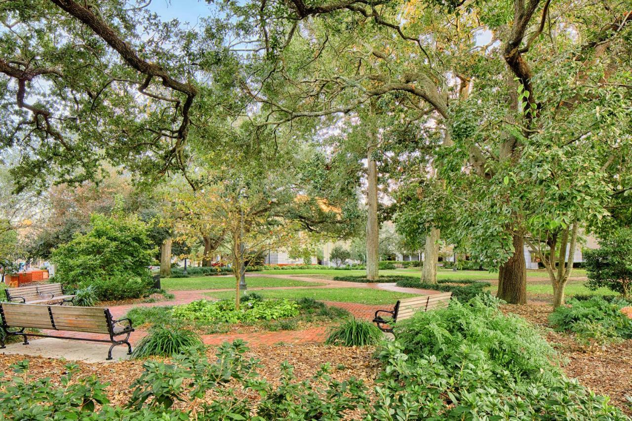 Garden Level On Charlton Villa Savannah Luaran gambar
